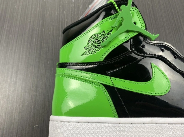 1st Kicks Shoes High 555088-030 1 OG Air Green Jordan Pine 0817